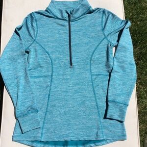 Cascade Sport Blue & White Heather Lightweight Jacket, size medium.